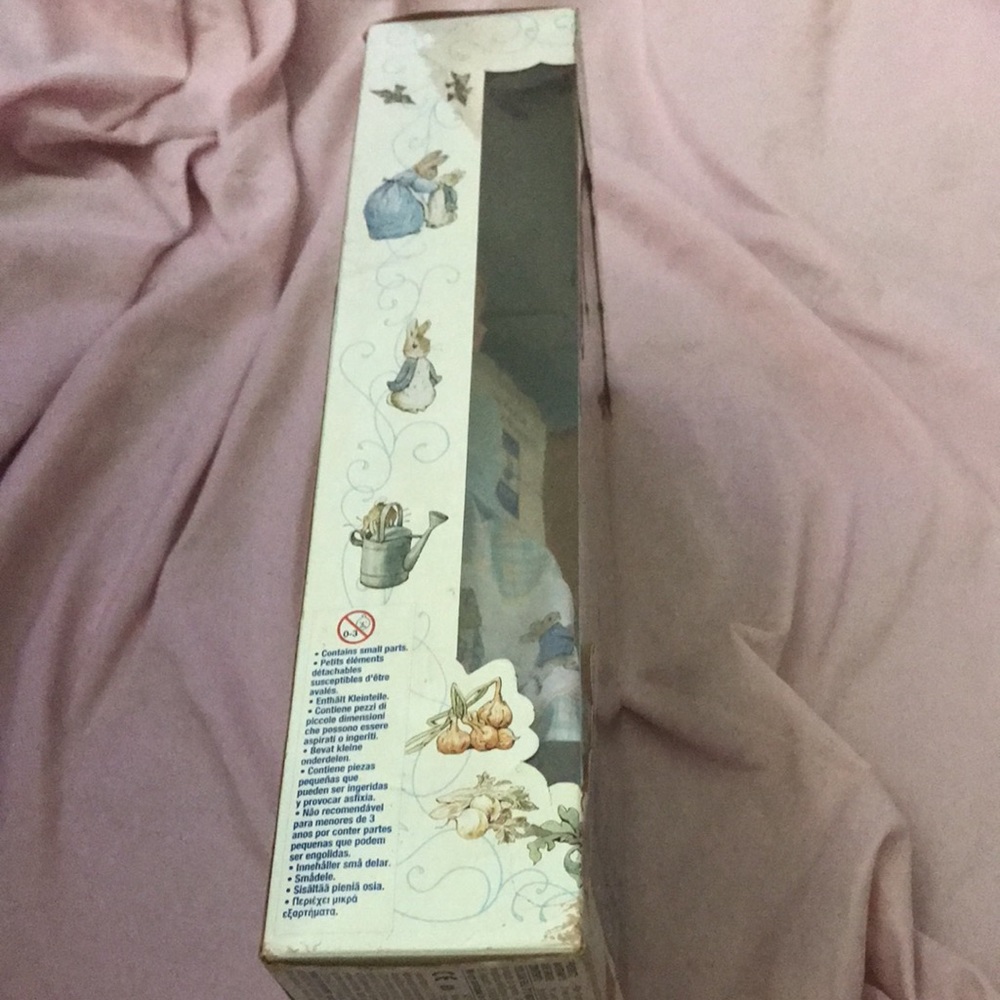 Peter Rabbit Barbie doll - Picture 3 of 3